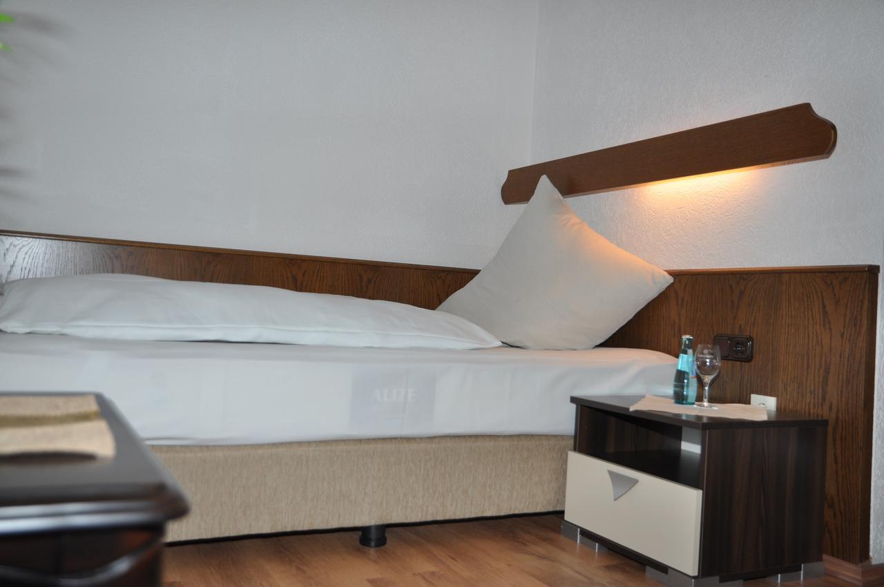 Landhotel Zum Kuhlen Grund Brensbach Pokój zdjęcie